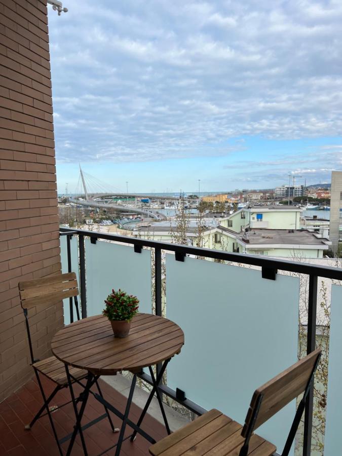 "Casa Incantevole" Fronte Mare Pescara - Appartamento Via Buozzi Exterior foto