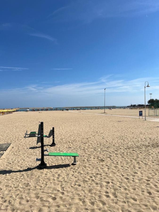 "Casa Incantevole" Fronte Mare Pescara - Appartamento Via Buozzi Exterior foto